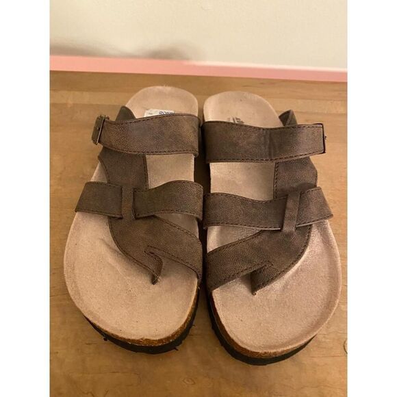 Cliffs Calista size 6 Sandals Brown Double Strap Buckle Cork Footbed Retro Chic - Picture 3 of 7